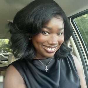 Meet your Posher, Sandra